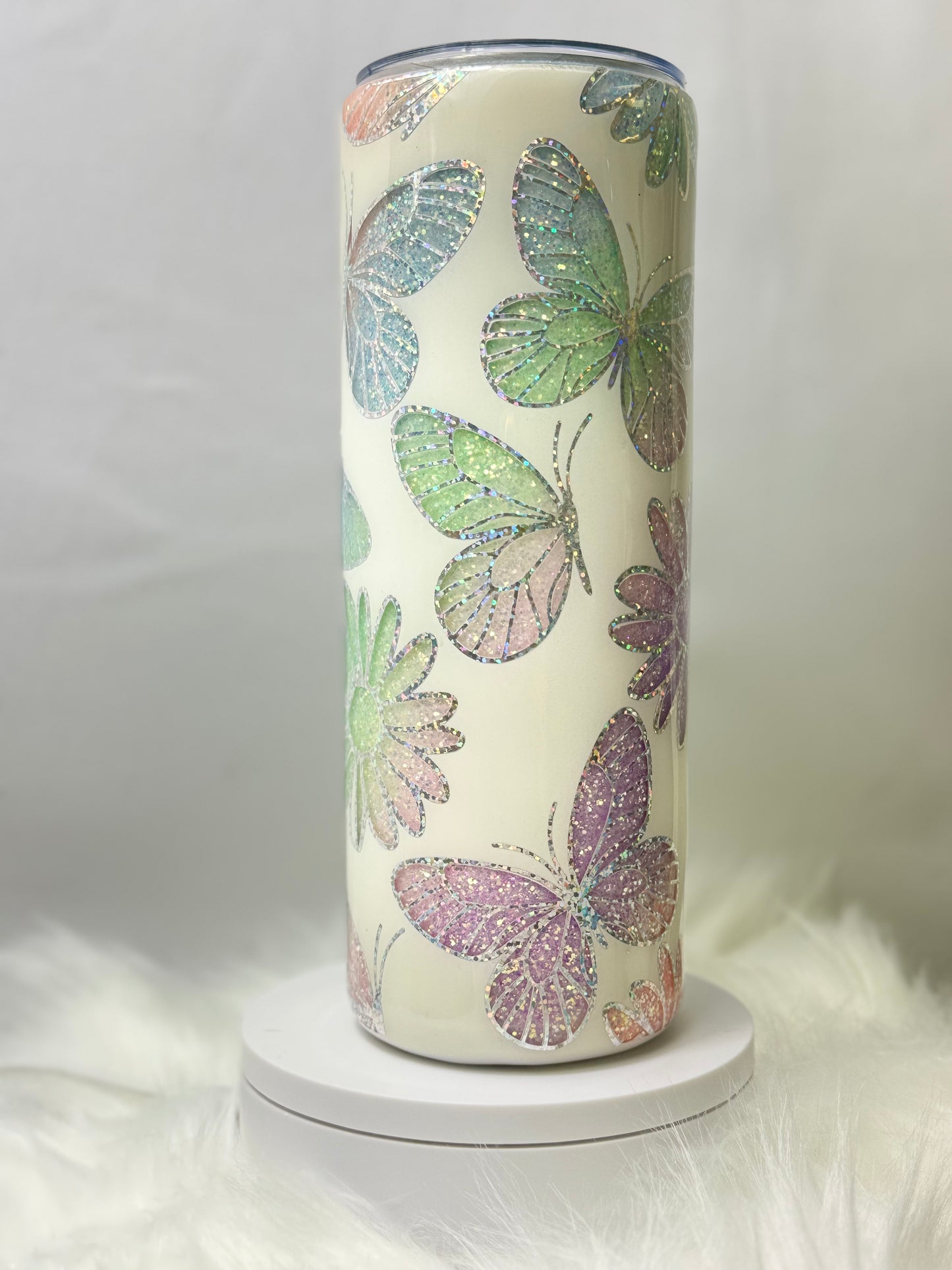 20 oz White Butterfly Peekaboo